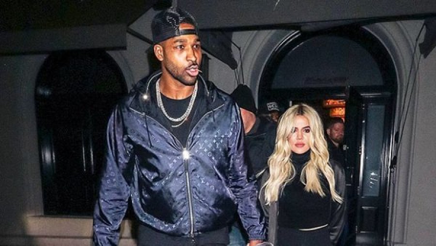 Kjo video do ju befasojë, Khloe dhe Tristan shihen duke shkëmbyer puthje në festën e 40-vjetorit të Kim