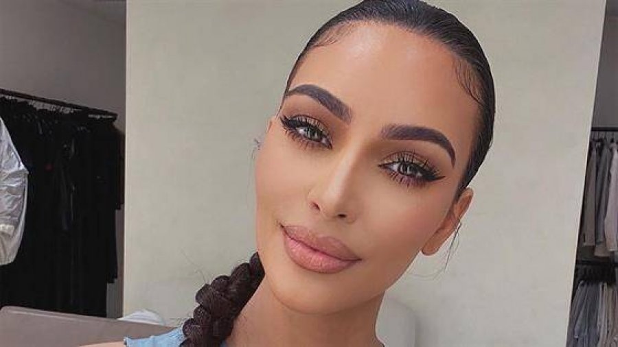 Brenda festës së çmendur të ditëlindjes së Kim Kardashian, 40 vjeçare por duket si 20