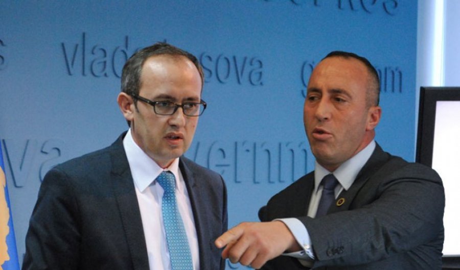Ja pse Qeverinë Hoti do e rrëzonte edhe Ramush Haradinaj, nuk rrezikohej vetëm nga Gjykata Kushtetuese
