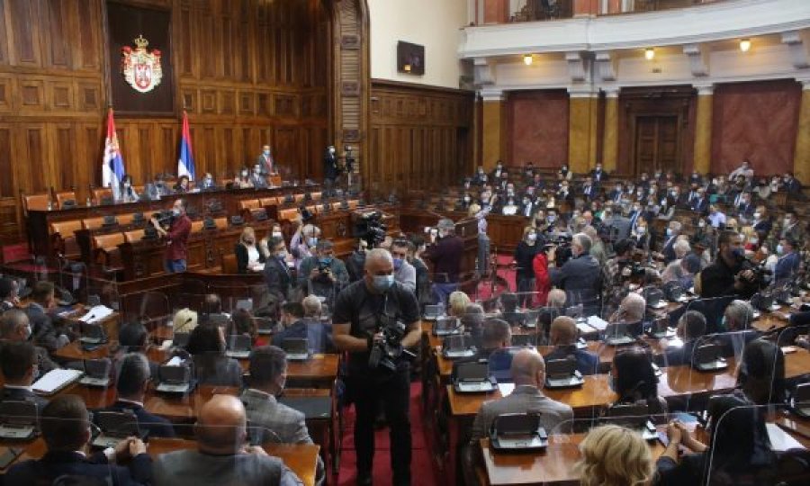 Shqiptarët e Luginës mbeten opozitë në Beograd
