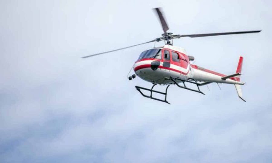 Rrëzohet helikopteri në Itali, vdes një person