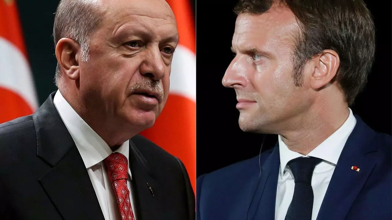“Bojkotoni mallrat francezë”- Erdogan thirrje turqve pas përplasjeve me Macron