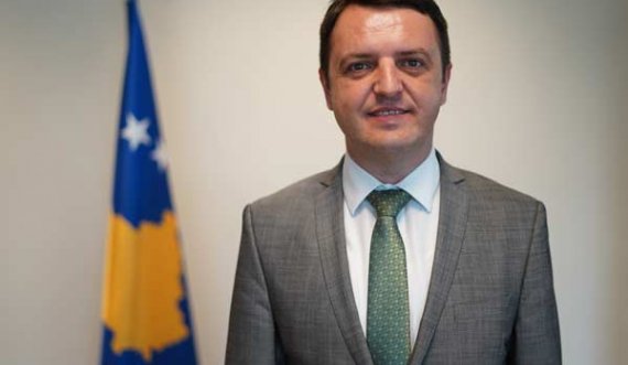 Ministri Selimi: Kosova aktualisht nëpër arbitrazhe i ka të rrezikuara 300 milionë euro