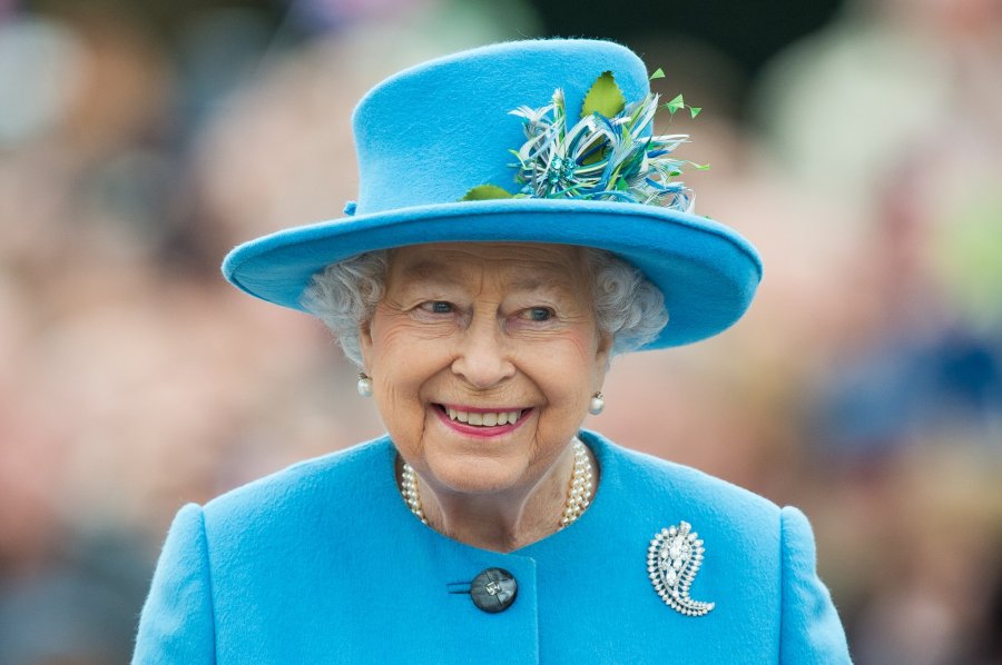 Shtatë rregullat që duhet t’i respektoni në rast se gjendeni para Mbretëreshës Elizabetë