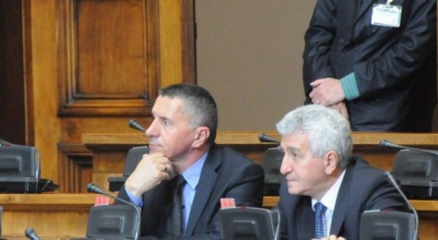 Deputeti shqiptar midis Kuvendit të Serbisë: Parlament të tillë s’e prodhoi as Millosheviqi