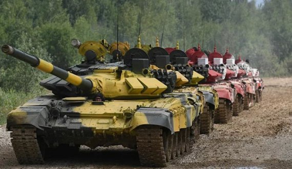 Serbia armatoset deri në 'dhëmbë' me tanke nga motra e saj Rusia