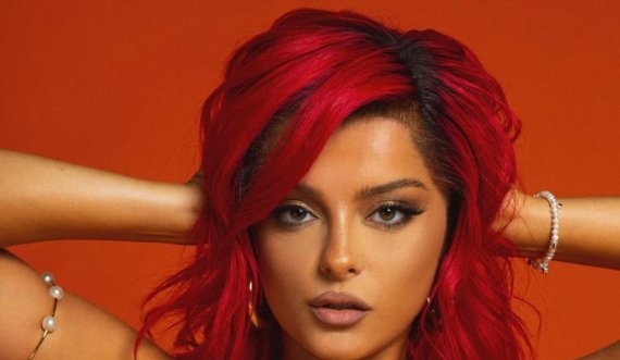 Sytë zemra! Bebe Rexha po shkëlqen