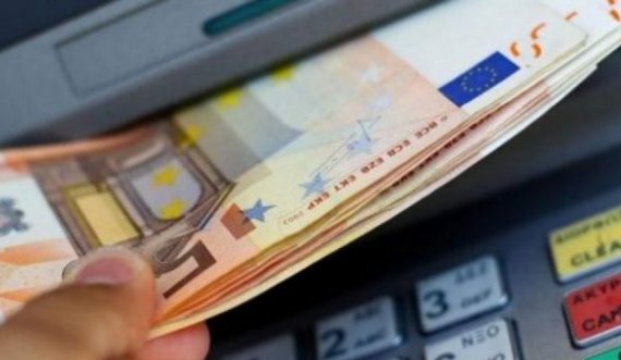 Ministria e Financave ka një kërkesë për bizneset që ende s’i kanë pranuar mjetet për paga