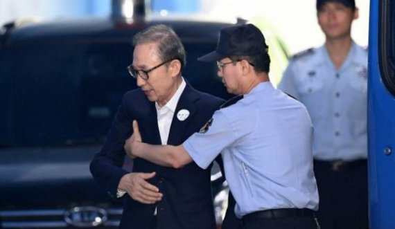 Ish presidenti i Koresë së Jugut dënohet me 17 vjet burg për korrupsion