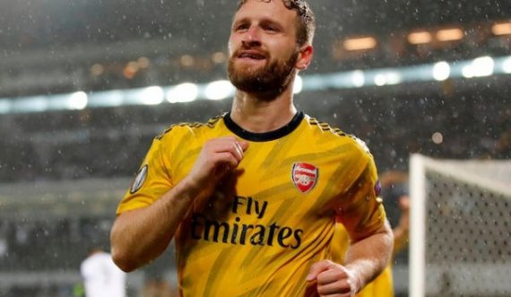 Mustafi në bisedime me Arsenalin për shkëputjen e kontratës