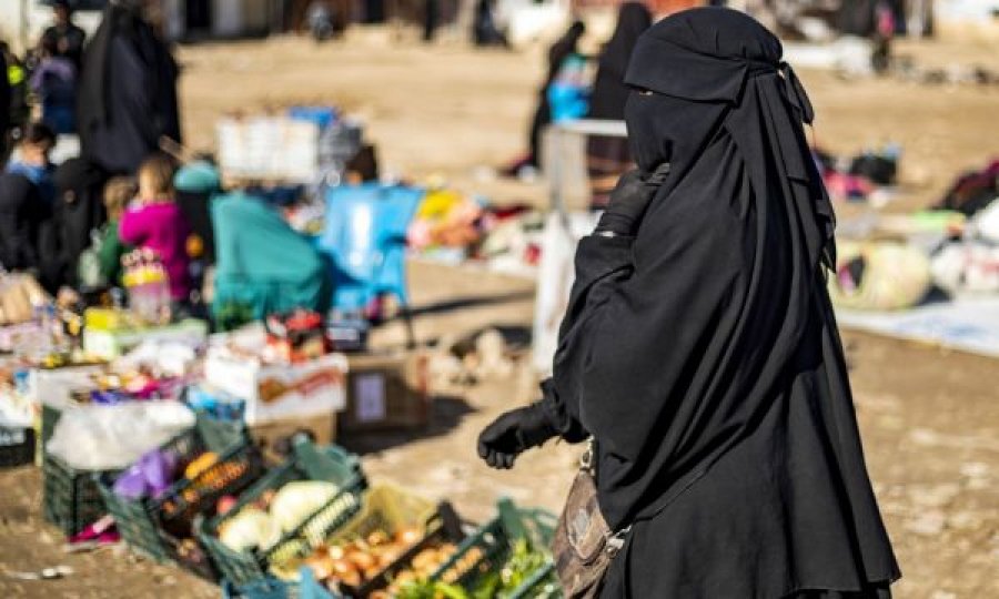 Afro 100 persona nga Kosova po vazhdojnë qëndrimin në Siri, mes tyre ka edhe fëmijë