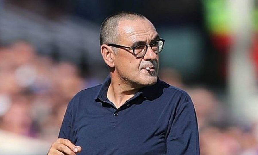 Sarri shkëput kontratën me Juventusin për Fiorentinan?