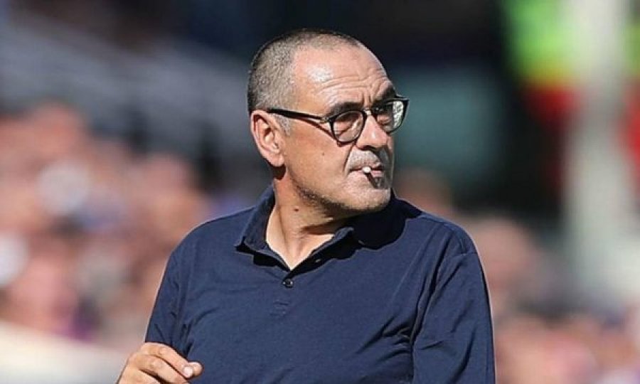 Sarri shkëput kontratën me Juventusin për Fiorentinan?