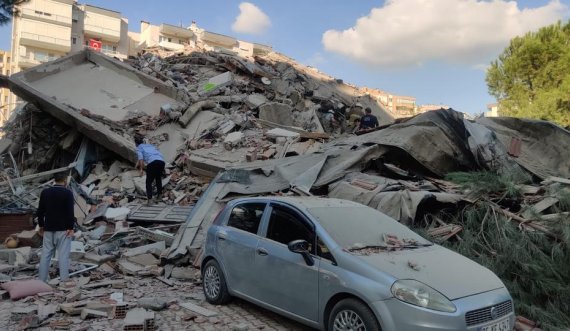 E fundit: Konfirmohen katër të vdekur e 120 të lënduar nga tërmeti në Izmir