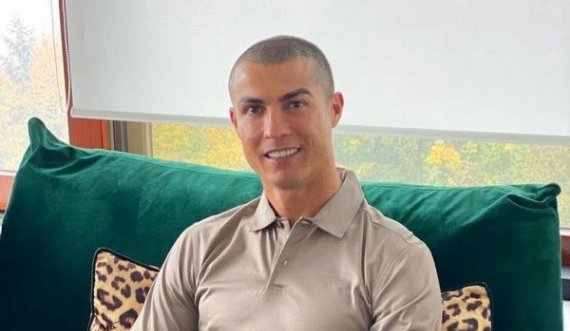 Cristiano Ronaldo rrugës për t’i dhënë fund vet-izolimit