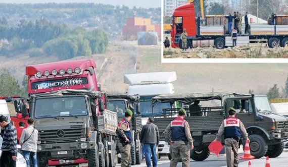 Turqia jep burgim të përjetshëm për zyrtarët që i ndalën disa kamionë të qeverisë