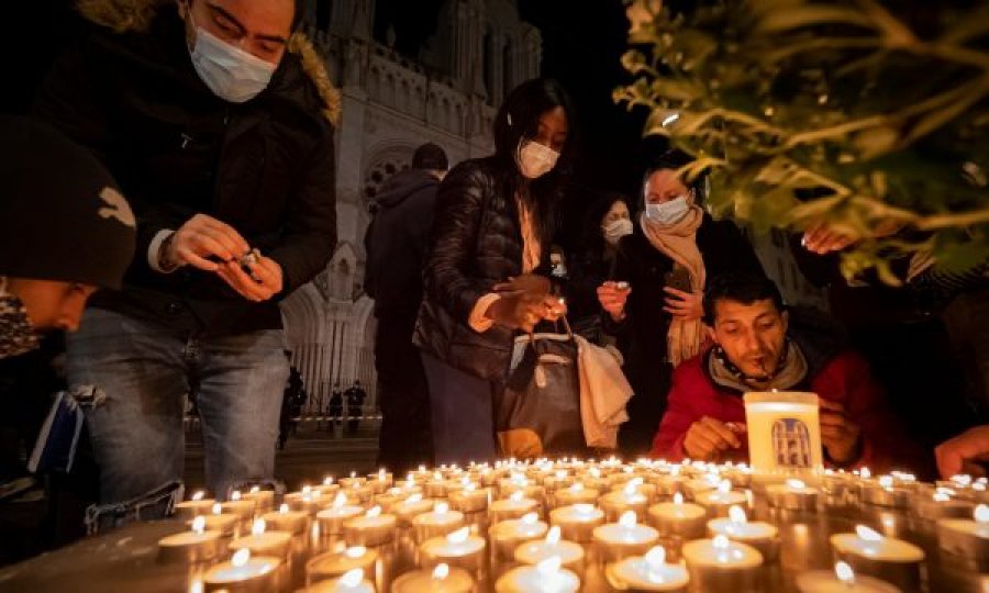 Bota – pa dallim feje – e dënon ashpër sulmin në Nice, reagon edhe Turqia