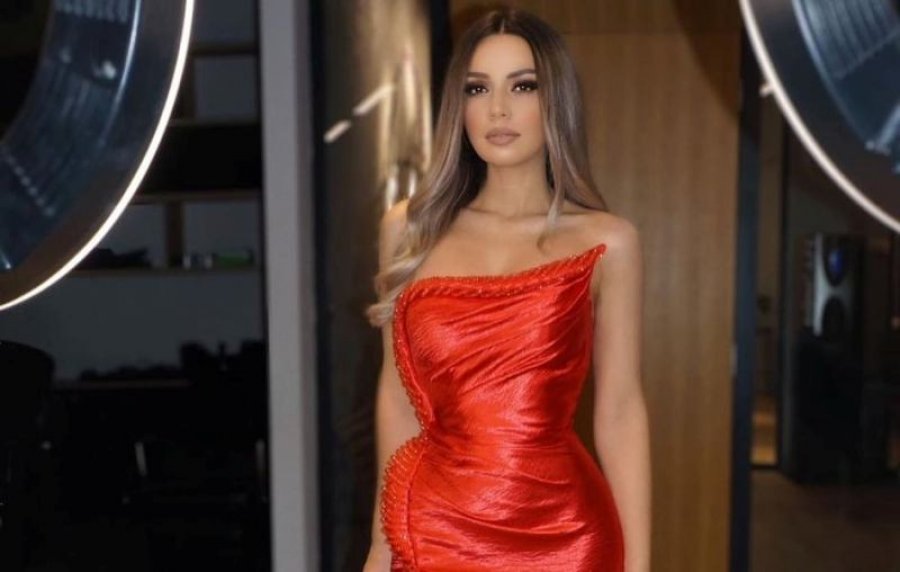 Me këtë veshje Mimoza Shkodra ja qet ‘flakën’ Instagramit