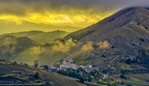 Ky fshat italian do t’iu paguajë deri në 40 mijë euro për të jetuar aty