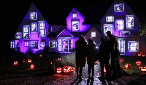 Shtëpia 300 vjeçare që u transformua nga Samsung për Halloween