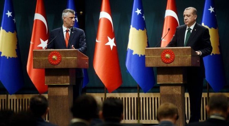 Presidenti Erdogan falënderon Kosovën për solidarizimin pas tërmetit në Izmir