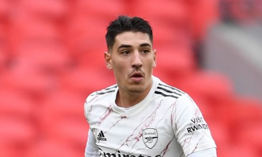 PSG, bën ofertë për Hector Bellerin