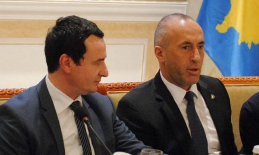 AAK’ja dhe VV’ja mohojnë se po bisedojnë për ta çuar vendin në zgjedhje