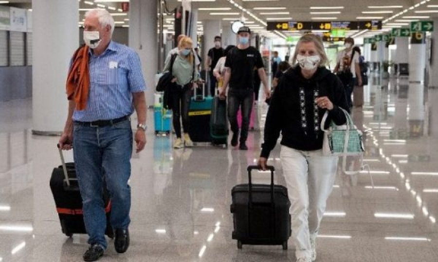 BE: Diskutime të vështira për koordinimin e kufizimeve të udhëtimit