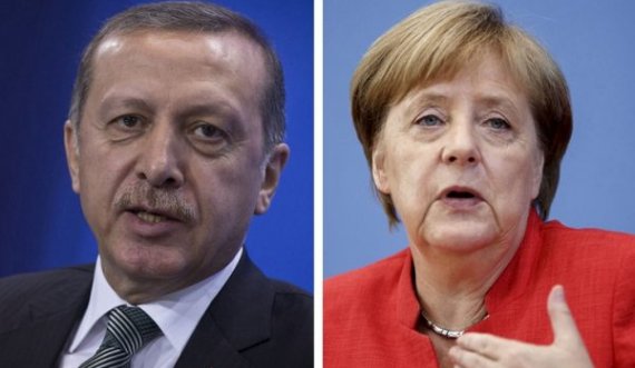 Erdogan, bisedë telefonike me Merkelin: E papranueshme mbështetja e sjelljes egoiste të Greqisë