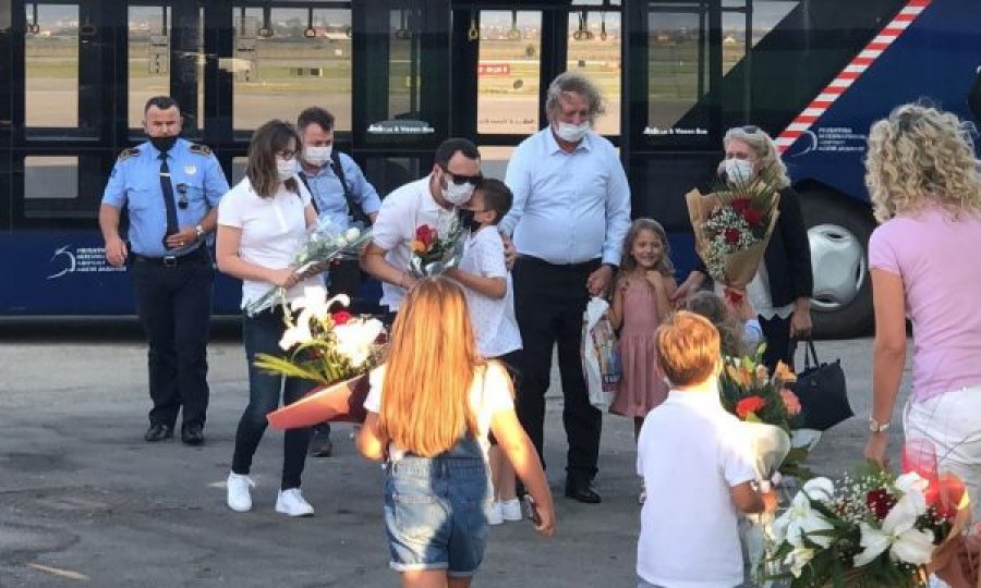 Kthehet nga Turqia polici që gati mbeti i verbër gjatë aksionit në Zhur
