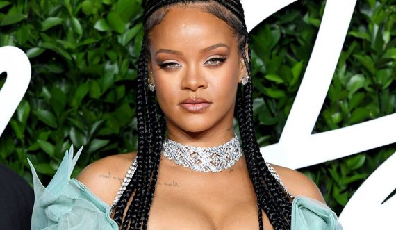 Një dokumentar për jetën e Rihannës publikohet në vitin 2021