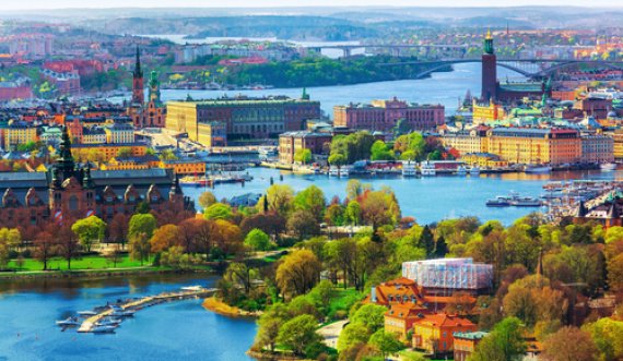 Modeli i Suedisë së paizoluar po funksionon, shënon më pak raste të virusit se Danimarka e Norvegjia