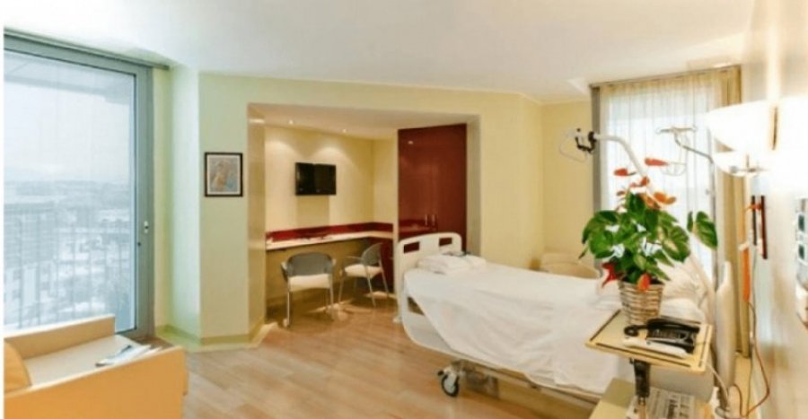 Doli pozitiv me Covid -19, ky është spitali ‘hotel’ ku po kurohet Berlusconi
