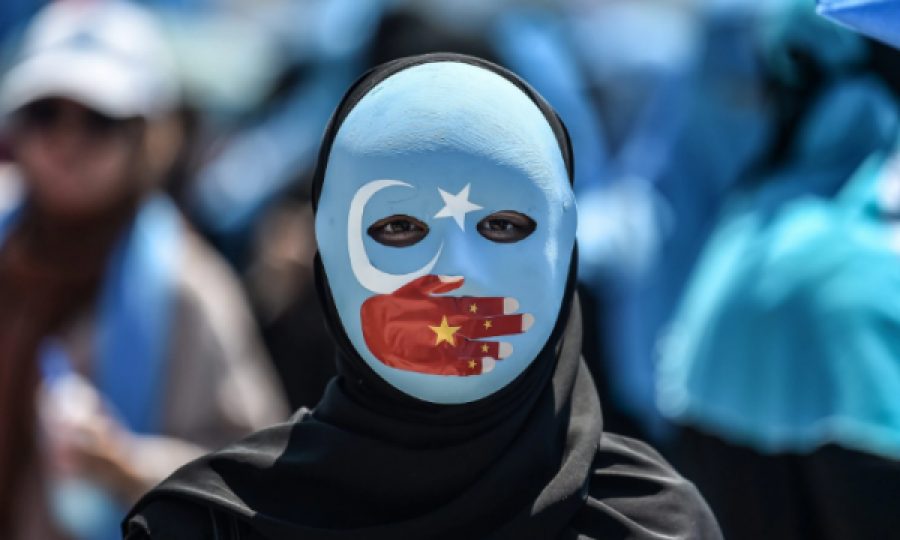 Rrëfehet mësuesja ujgure: Autoritetet kineze na sterilizuan me detyrim