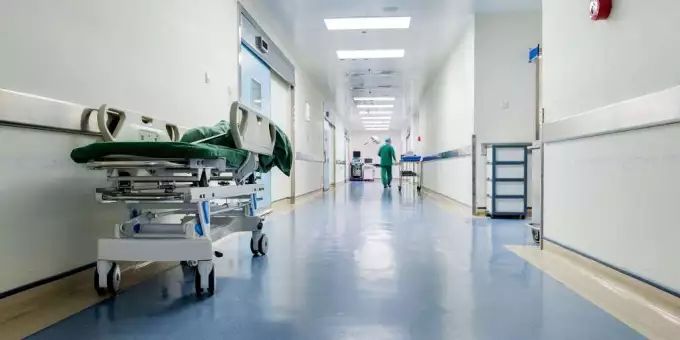 Erdhën në Kosovë, bëhen për spital dy shtetas të huaj