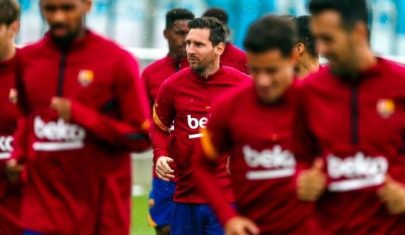 Pamje: Më në fund Messi stërvit me bashkëlojtarë