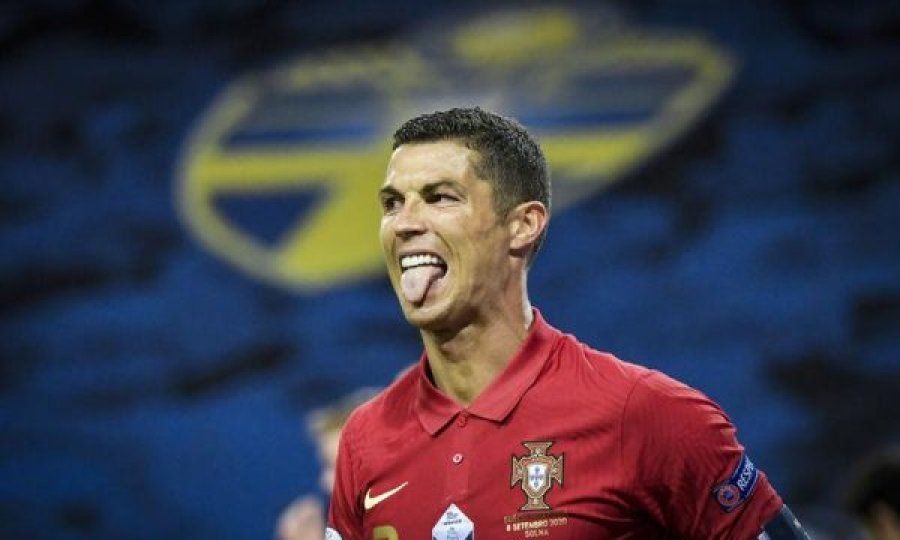 Ronaldo e mburr veten: S’kam çfarë të dëshmoj, karriera ime flet vetë 