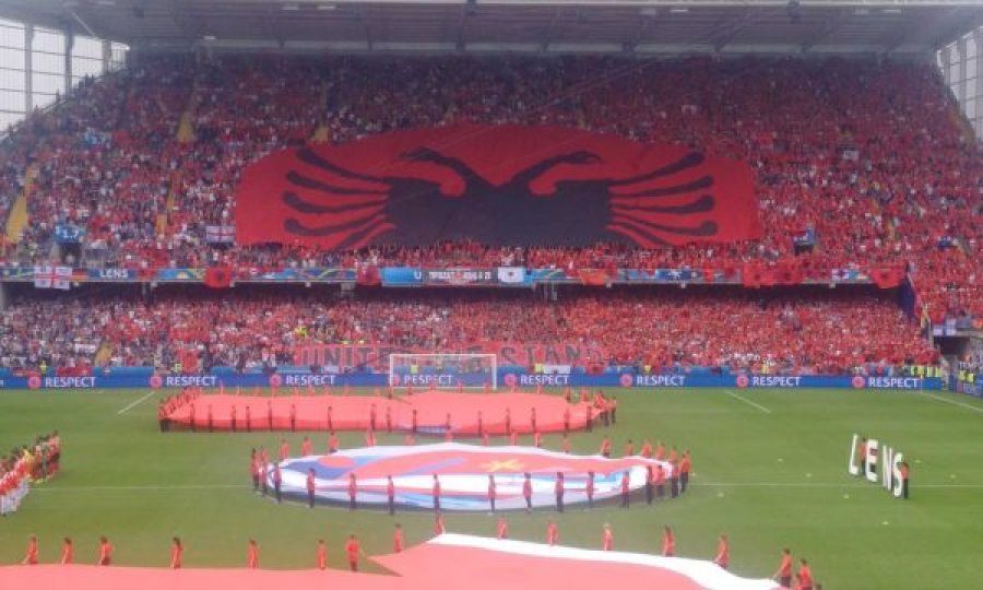 Tifozat “Kuq e Zi” tash presin edhe bashkimin e ligave në futboll dhe një Kombëtare