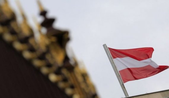 Austria fuqizon masat kundër pandemisë
