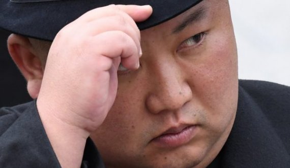 Zbulohet sekreti, Kim Jong Un e ekspozoi kokën e axhës pas ekzekutimit