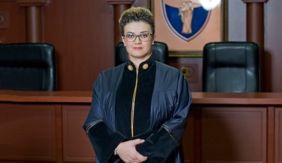 Kryetarja e Gjykatës Kushtetuese infekohet me Covid-19