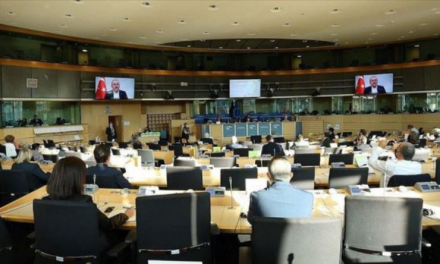 Acarohet situata gjatë video-konferencës mes Turqisë dhe Parlamentit Europan, shkas problemi i saj me Greqinë