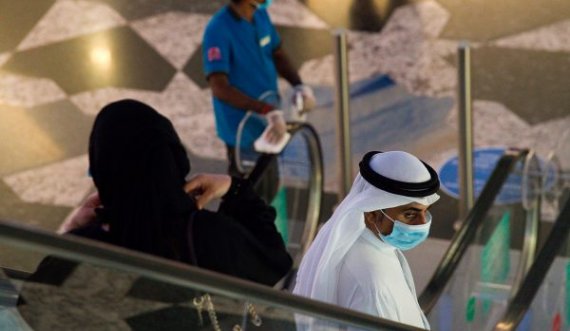 Emiratet e Bashkuara Arabe shënojnë rekord të rasteve ditore të koronavirusit