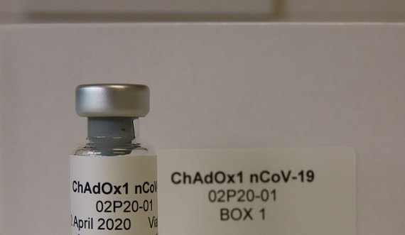 Emiratet e Bashkuara Arabe miratojnë vaksinën për punonjësit shëndetësorë