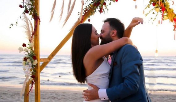 Festojnë përvjetorin e parë të martesës, Jonida Vokshi i bën dedikimin e ëmbël partnerit