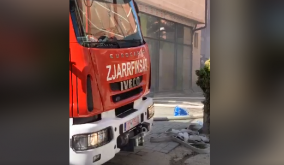 Digjet vetura, përfshihet edhe objekti – detaje për zjarrin në Prishtinë