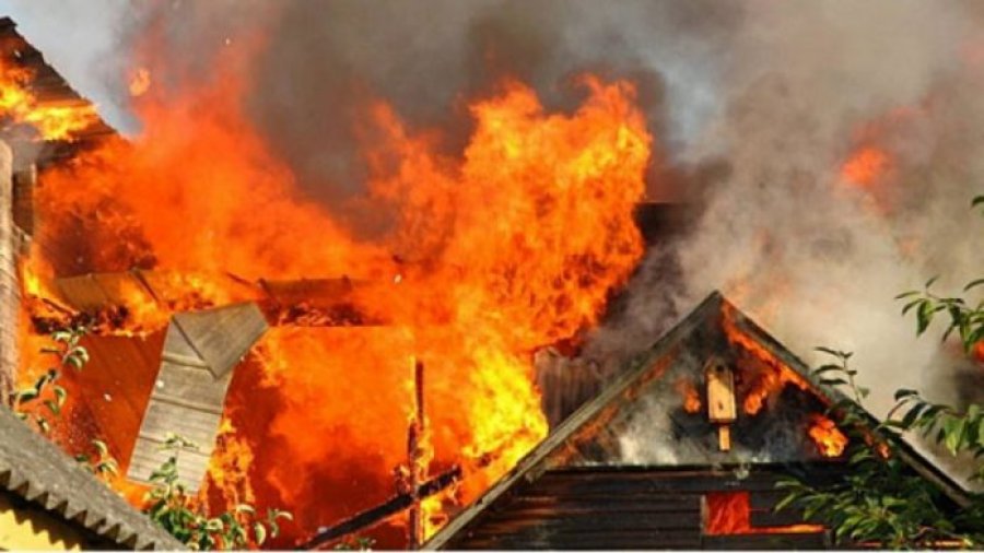 Malishevë, zjarri i shkakton dëme të mëdha një fermeri
