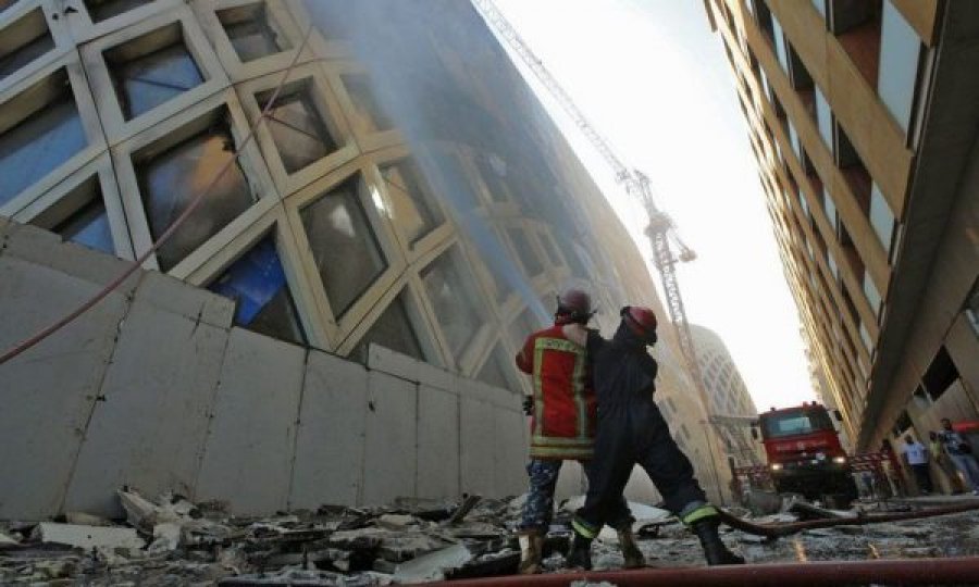 Përsëri zjarr në Bejrut, digjet qendra tregtare e dizajnuar nga Zaha Hadid