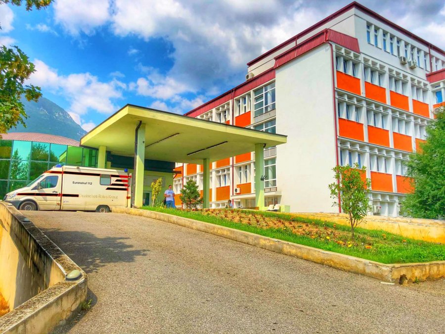 Situata në Pejë: Bie numri i pacientëve që po trajtohen për COVID -19 në spitalin e qytetit