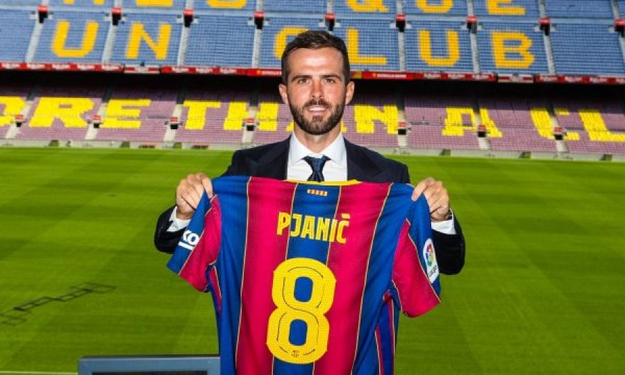 Pjanic e trashëgon numrin e Andres Iniestas në Barcelonë